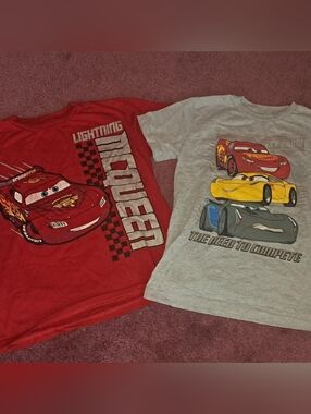 Pixar Cars Lightning McQueen Kids T-Shirt - Red and Gray Size 10/12